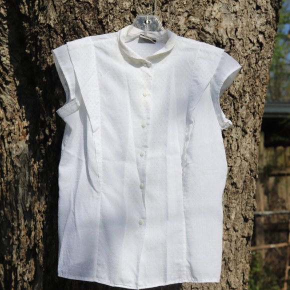 Vintage Neiman Marcus | Swiss Dot Ruffle Top - Picture 7 of 10